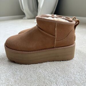 UGG classic mini platform, chestnut size 7 - never worn